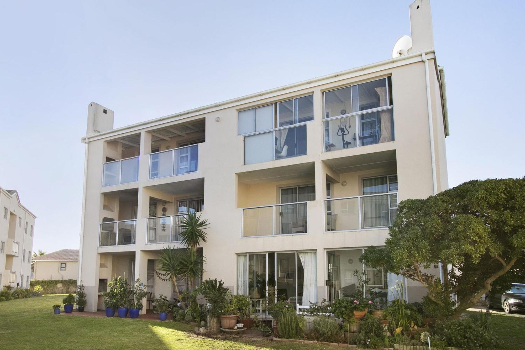 Big Bay Beach Club 122 By Hostagents Apartment Bloubergstrand Exterior foto